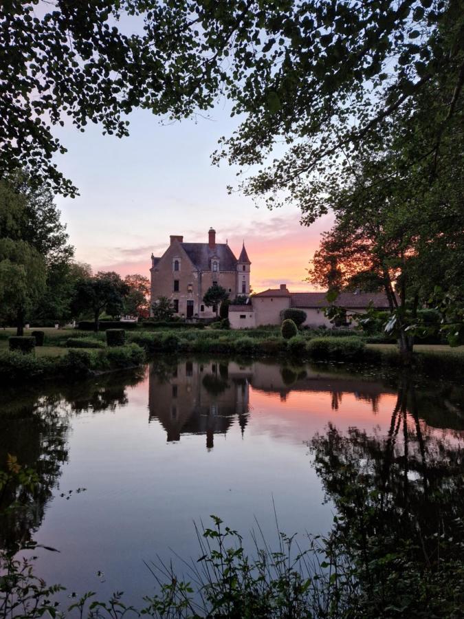 Chateau De La Verie Challans Luaran gambar