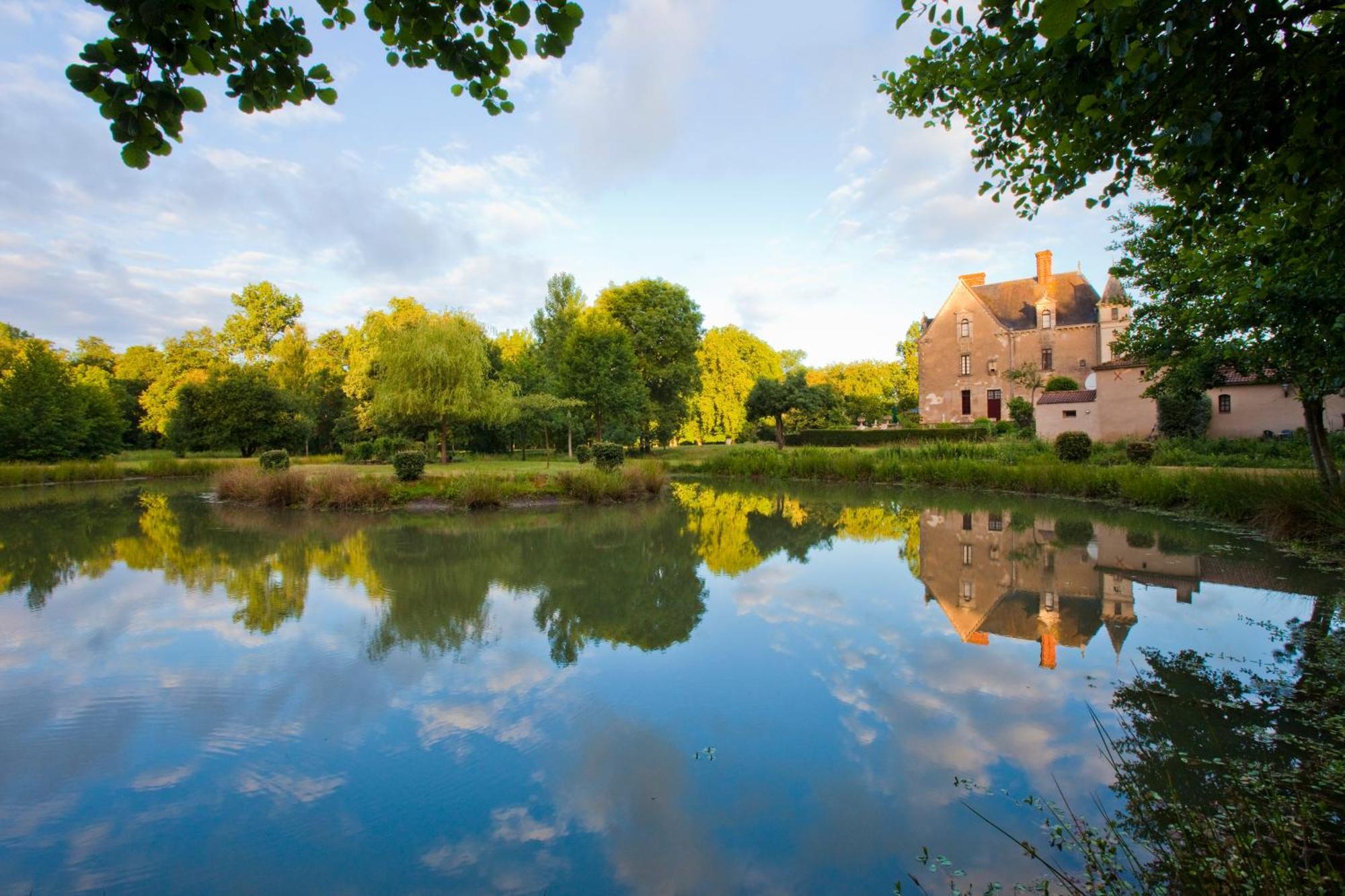 Chateau De La Verie Challans Luaran gambar